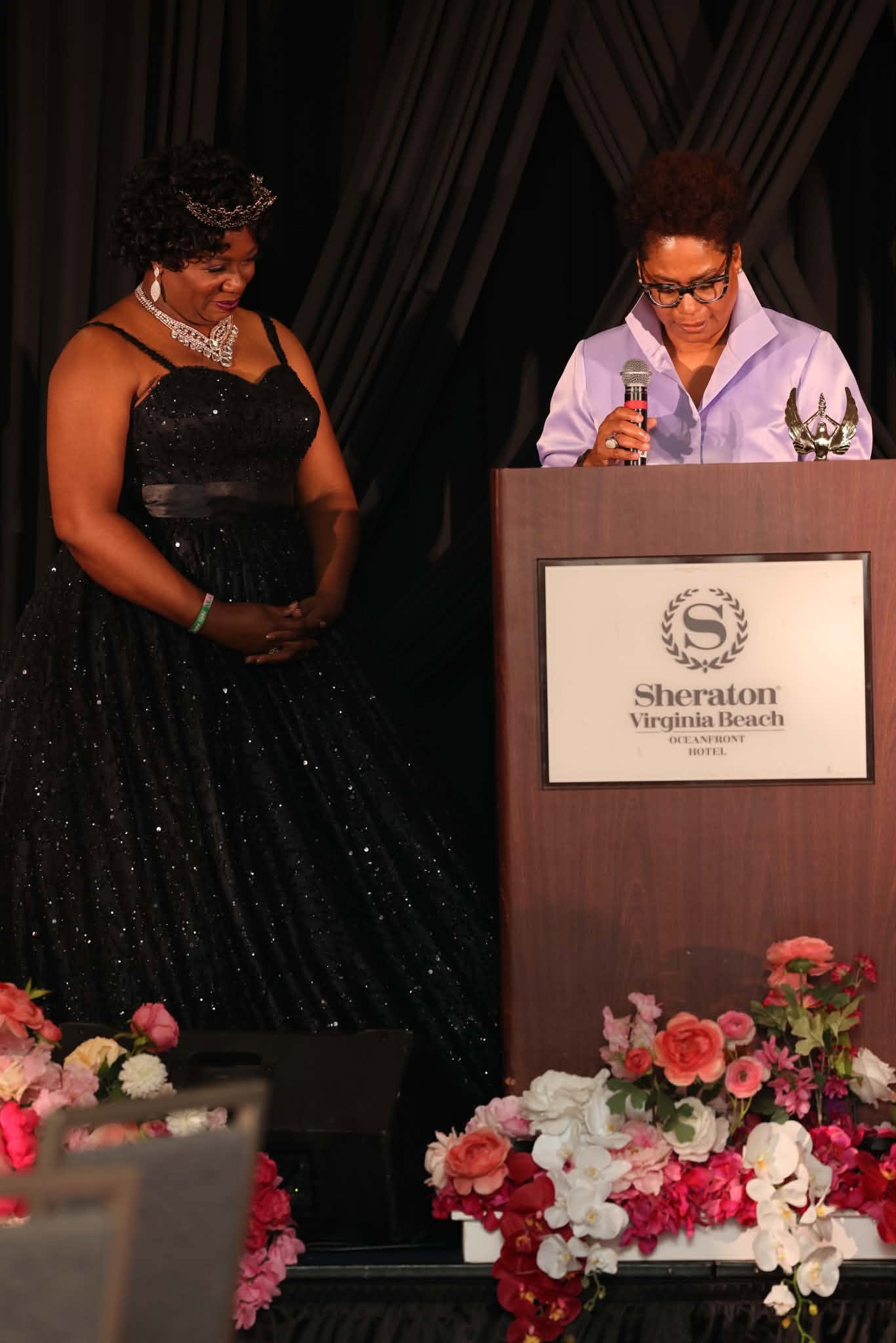 Honoree at the Podium — Inaugural BGM Gala